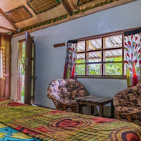 Kalitusi Nature Resort Fort Portal Exterior foto