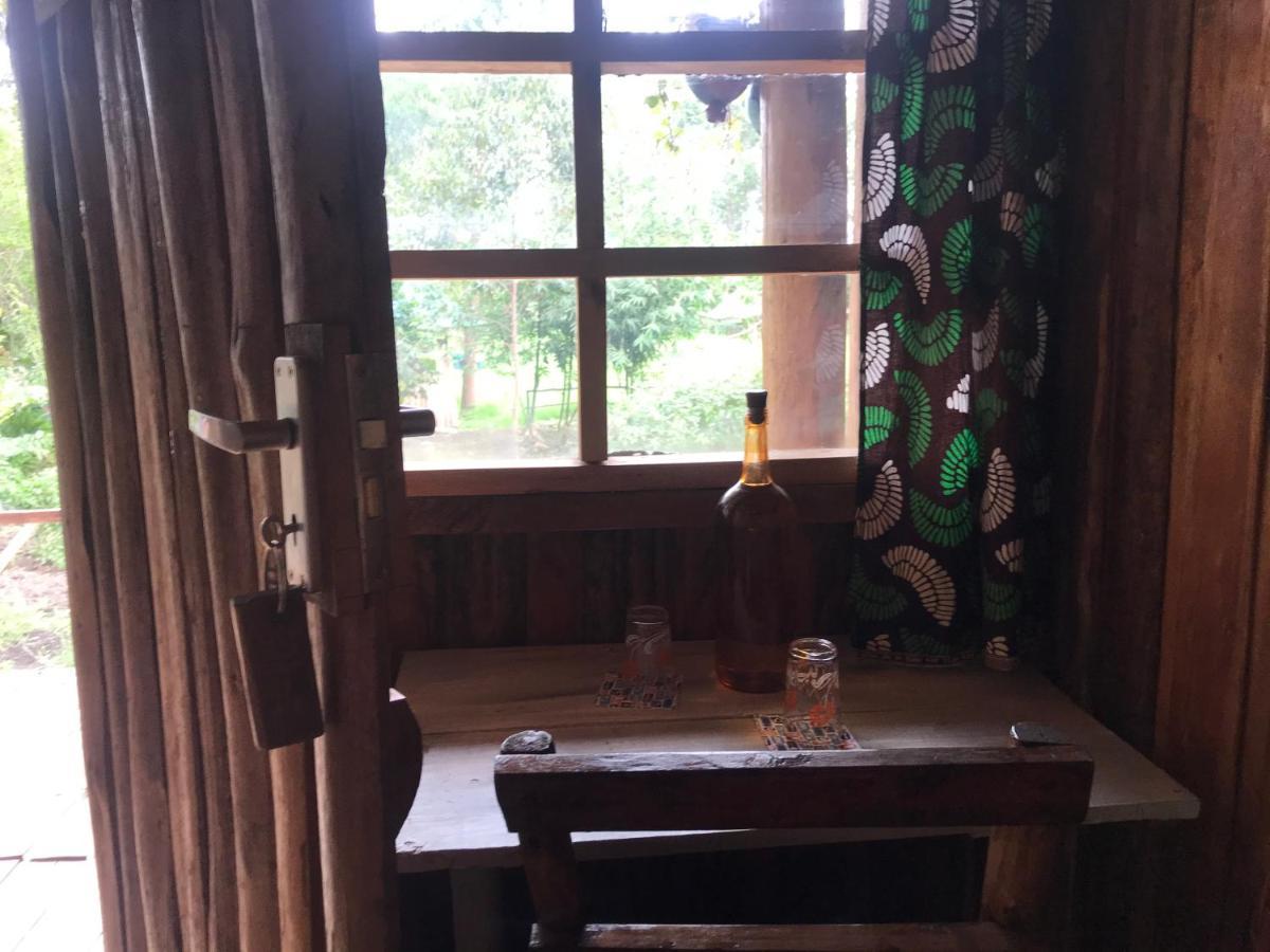 Kalitusi Nature Resort Fort Portal Exterior foto